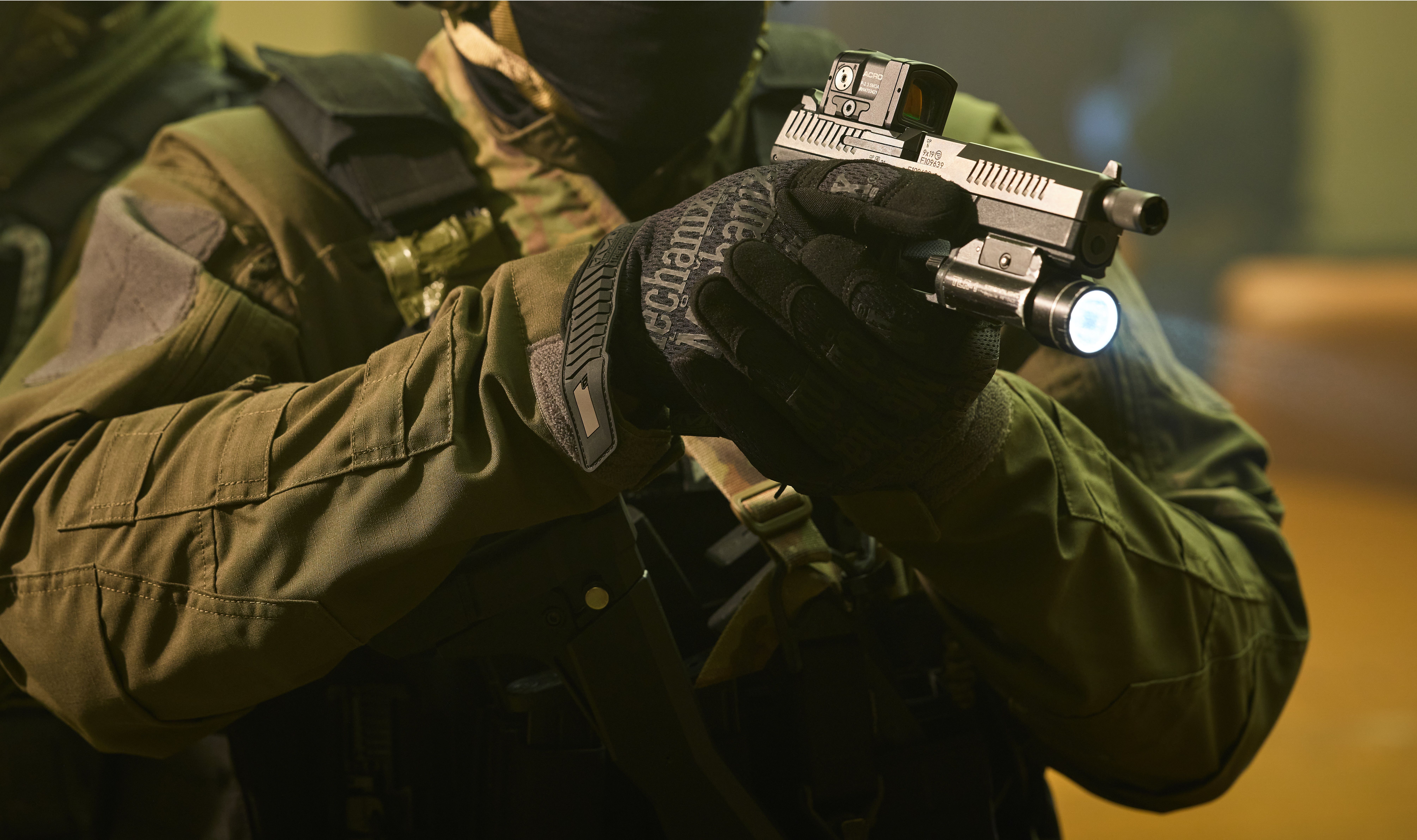 __CZ__ **P-10 F OR SR**