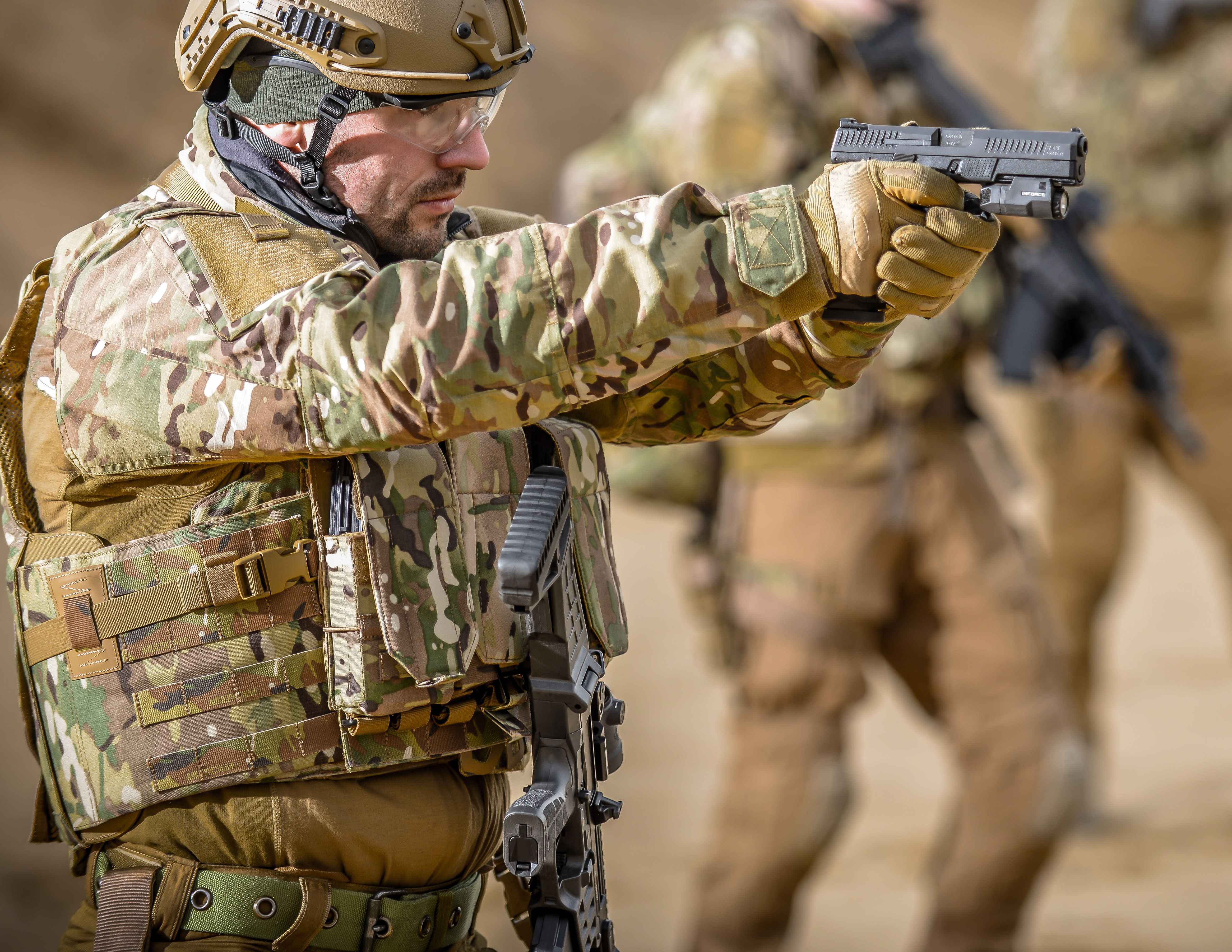 __CZ__ **P-10 C**