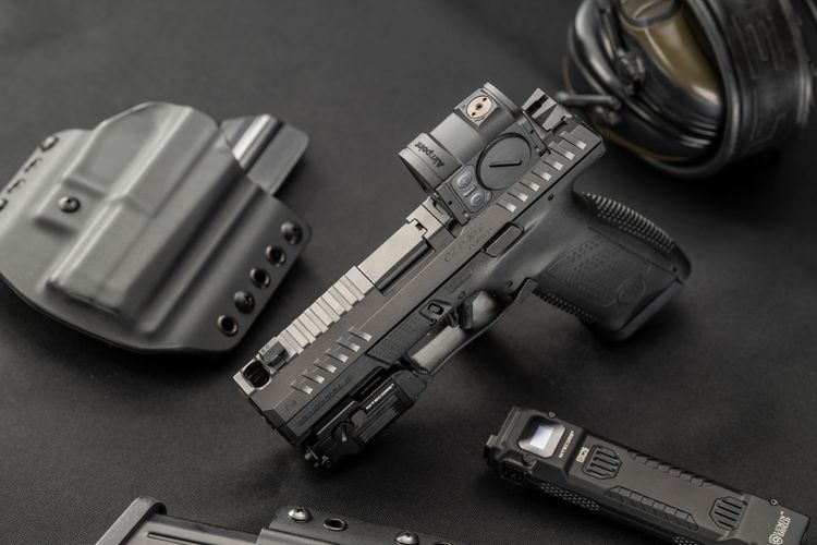 Česká zbrojovka představuje nový model CZ P-10 C PORTED