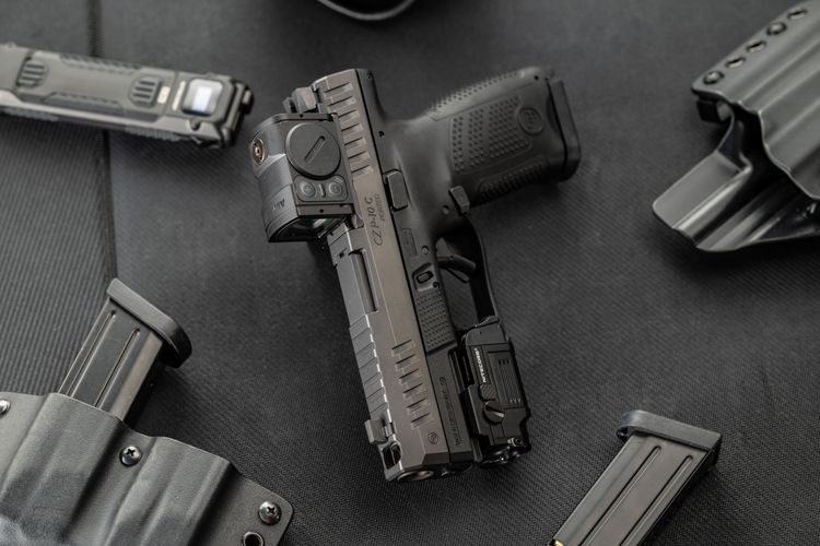 Vyzkoušejte nový model CZ P-10 C PORTED zdarma na vybraných střelnicích po celé ČR